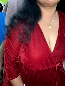 Snapshot of Anushka_21 chatting on 11-24-25, 07:02 Anushka 21 online show from 11-24-25, 07:02