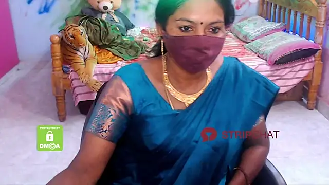 Snapshot of Novapol chatting on 12-08-24, 04:50 Novapol online show from 12-08-24, 04:50