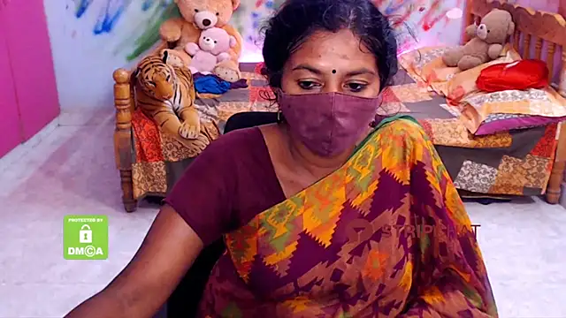 Snapshot of Novapol chatting on 03-04-25, 05:45 Novapol online show from 03-04-25, 05:45