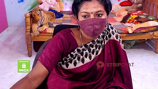 Snapshot of Novapol chatting on 03-13-25, 04:56 Novapol online show from 03-13-25, 04:56