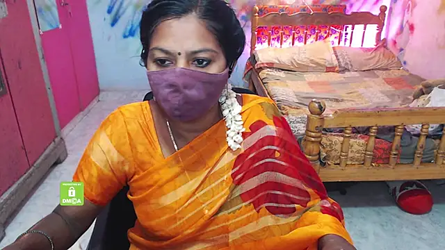 Snapshot of Novapol chatting on 11-15-25, 01:07 Novapol online show from 11-15-25, 01:07