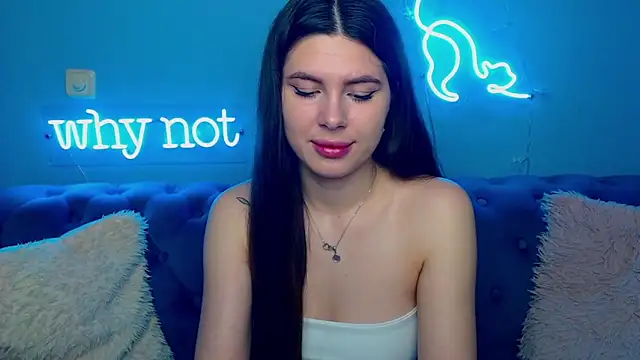 ViollinaLove online show from 04-24-26, 04:48