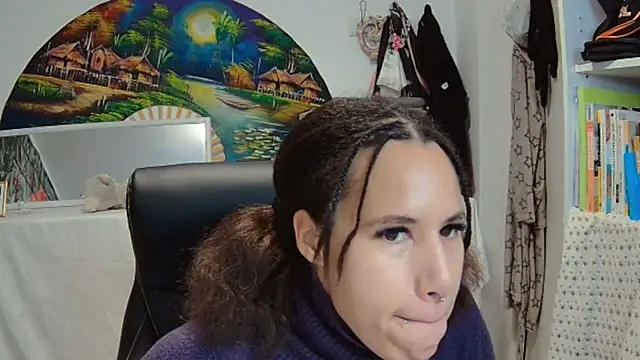 Snapshot of AaliyahHarris chatting on 02-05-25, 04:58 AaliyahHarris online show from 02-05-25, 04:58