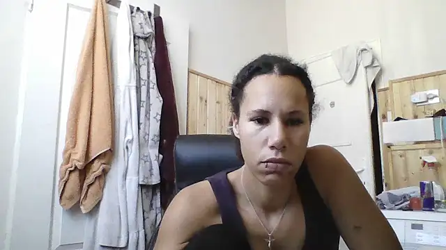 Snapshot of AaliyahHarris chatting on 11-09-25, 01:42 AaliyahHarris online show from 11-09-25, 01:42