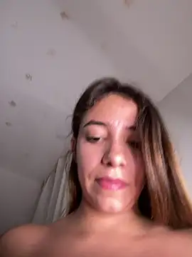 Snapshot of Hall_16 chatting on 02-11-25, 12:59 Hall 16 online show from 02-11-25, 12:59