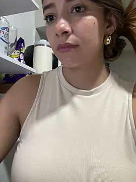 Snapshot of Hall_16 chatting on 03-05-25, 02:14 Hall 16 online show from 03-05-25, 02:14