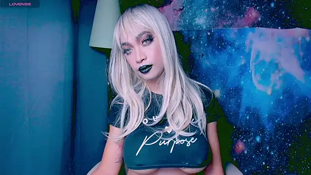 Snapshot of XXsexylongcockXX chatting on 03-06-25, 03:35 XXsexylongcockXX online show from 03-06-25, 03:35