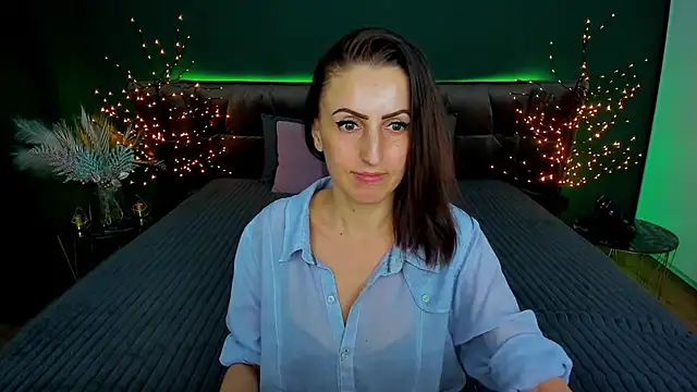 Rebecca Diamond online show from 02-04-25, 12:22