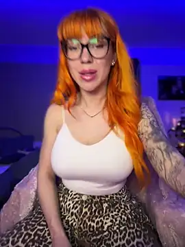 Snapshot of Pia_July_ chatting on 01-16-25, 09:08 Pia July online show from 01-16-25, 09:08