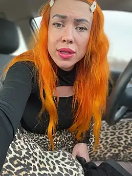 Snapshot of Pia_July_ chatting on 01-22-25, 01:11 Pia July online show from 01-22-25, 01:11