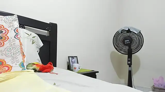 mara2020 69 online show from 02-23-25, 02:57