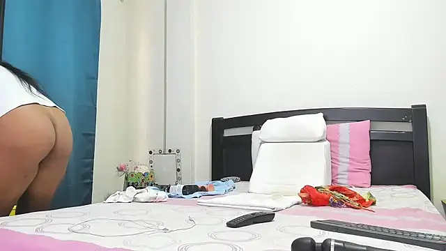 mara2020 69 online show from 10-06-25, 02:58