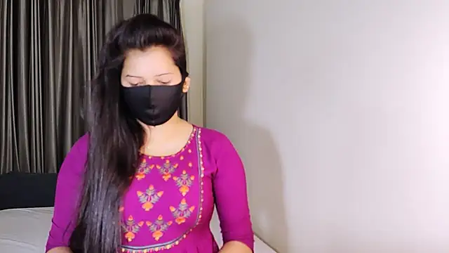 YourLovelyQueen online show from 12-16-24, 10:03