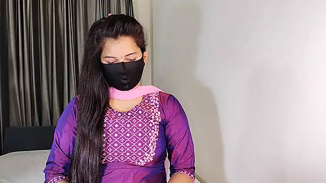 YourLovelyQueen online show from 01-16-25, 08:14