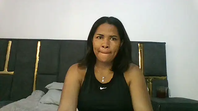 aleixane online show from 10-26-25, 01:39