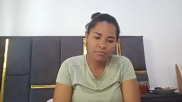 aleixane online show from 04-24-26, 08:50