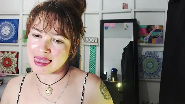 solamatista11 online show from 10-20-25, 08:20