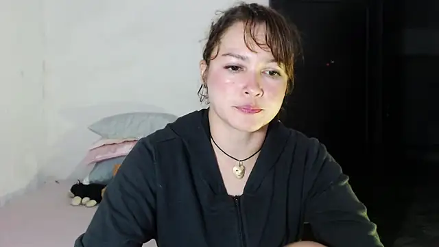 Snapshot of solamatista11 chatting on 10-29-25, 11:06 solamatista11 online show from 10-29-25, 11:06