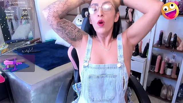 janette rider online show from 03-11-25, 03:05