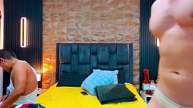 FelipeAndMarcello3 online show from 07-15-26, 02:22