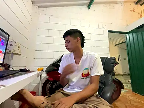 Max TheHorseDick online show from 10-07-25, 01:58