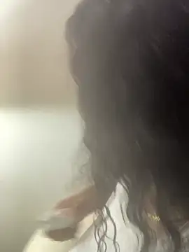 Snapshot of Foreignthababyy chatting on 02-20-26, 05:37 Foreignthababyy online show from 02-20-26, 05:37