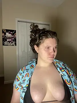 Snapshot of daddyarimm chatting on 11-25-25, 06:41 daddyarimm online show from 11-25-25, 06:41