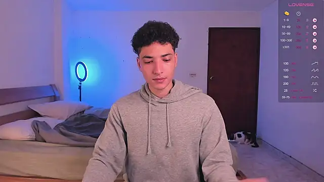 Snapshot of MitchellXD chatting on 03-14-25, 02:52 MitchellXD online show from 03-14-25, 02:52