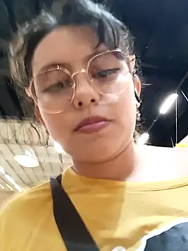 Snapshot of mary_diaz1 chatting on 02-08-25, 08:21 mary diaz1 online show from 02-08-25, 08:21