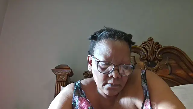 Snapshot of SEXYBOOBSNASS chatting on 01-13-25, 05:33 SEXYBOOBSNASS online show from 01-13-25, 05:33