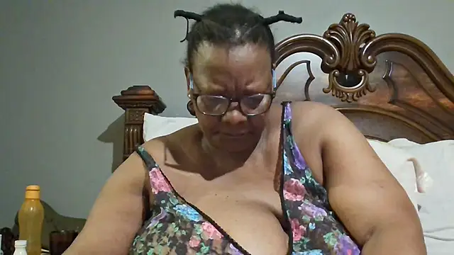 Snapshot of SEXYBOOBSNASS chatting on 02-01-25, 03:19 SEXYBOOBSNASS online show from 02-01-25, 03:19