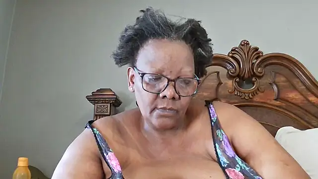 Snapshot of SEXYBOOBSNASS chatting on 02-01-25, 08:18 SEXYBOOBSNASS online show from 02-01-25, 08:18