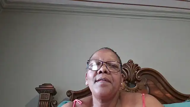 Snapshot of SEXYBOOBSNASS chatting on 02-11-25, 12:37 SEXYBOOBSNASS online show from 02-11-25, 12:37