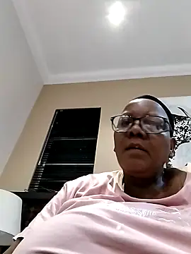 Snapshot of SEXYBOOBSNASS chatting on 09-20-25, 09:16 SEXYBOOBSNASS online show from 09-20-25, 09:16