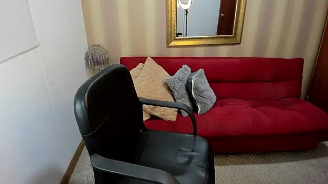 NicolettColin online show from 01-16-26, 05:06