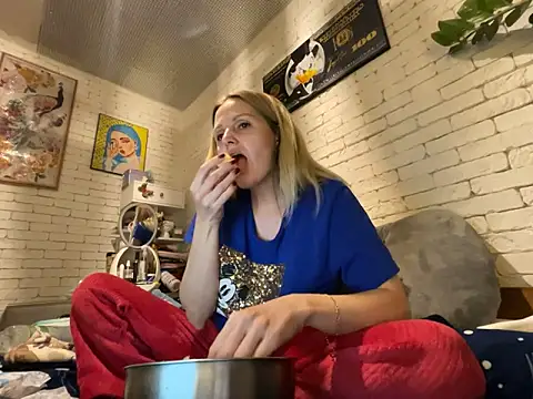 Angel girllovemy online show from 02-18-25, 07:41