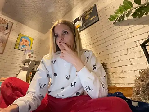 Angel girllovemy online show from 02-21-25, 04:05