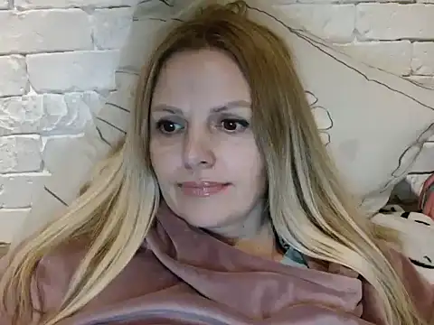 Angel girllovemy online show from 11-30-25, 04:44