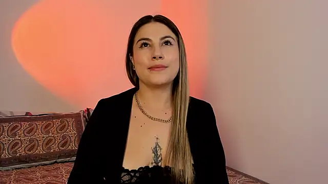 amelie collins online show from 03-20-25, 02:19