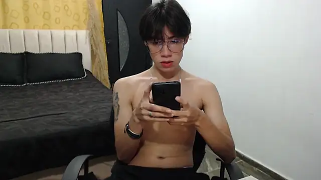 Elio-cam online show from 01-28-25, 07:32