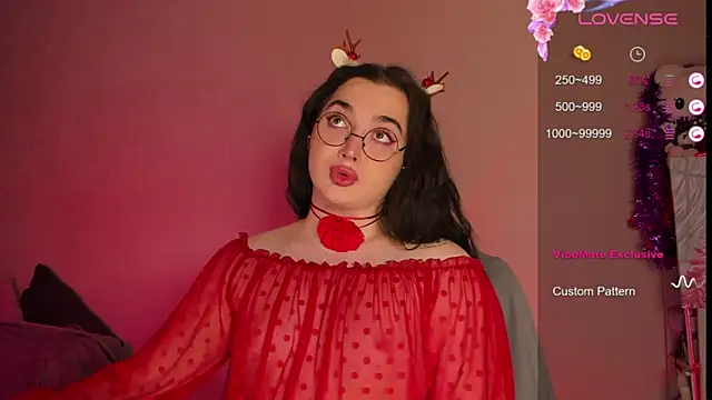 Snapshot of YsabellViveris chatting on 12-26-24, 05:19 YsabellViveris online show from 12-26-24, 05:19