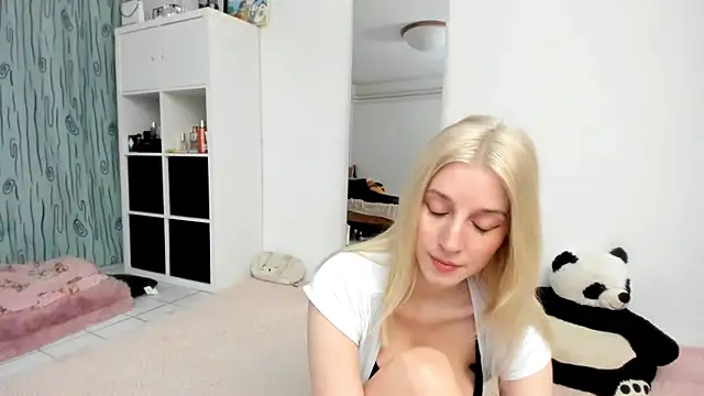 KenzieDawton online show from 03-13-26, 04:13