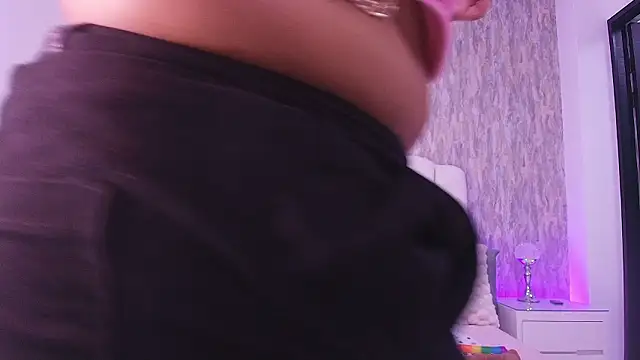 raven lilith  online show from 02-25-26, 03:05