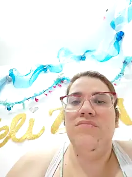 karlythothxh online show from 12-18-25, 03:23