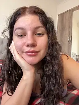 Snapshot of likaxxx chatting on 12-04-24, 12:14 likaxxx online show from 12-04-24, 12:14