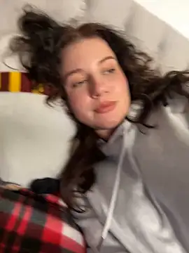 Snapshot of likaxxx chatting on 12-10-24, 06:28 likaxxx online show from 12-10-24, 06:28