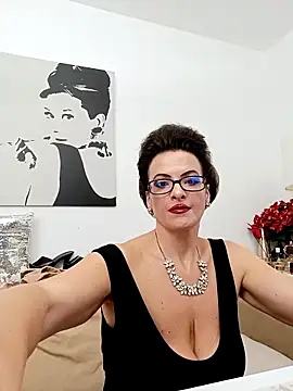 Snapshot of RebeccaNoble chatting on 11-21-25, 08:07 RebeccaNoble online show from 11-21-25, 08:07