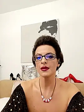 Snapshot of RebeccaNoble chatting on 11-25-25, 06:19 RebeccaNoble online show from 11-25-25, 06:19