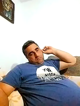 ADRIAN ADI40 online show from 02-10-25, 08:53