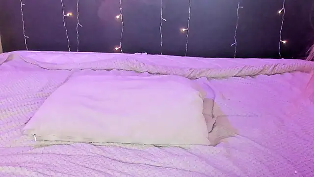 Eva Merlin3 online show from 12-27-24, 05:16